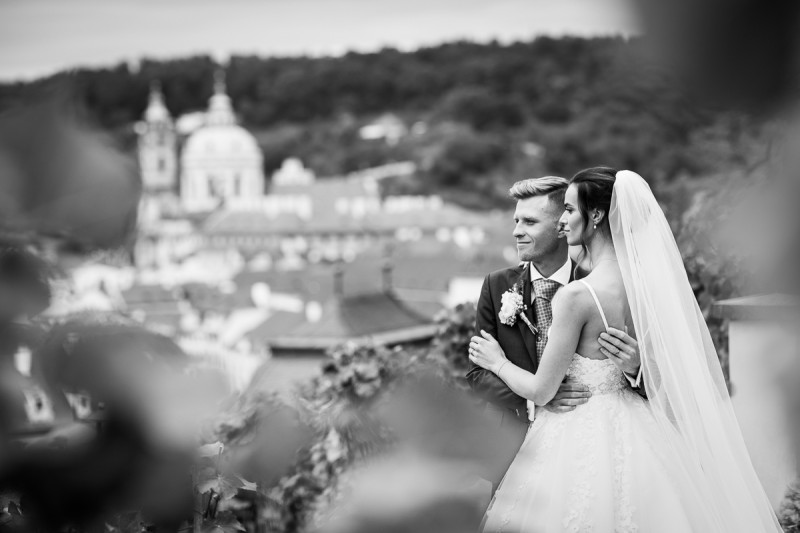 Kristyna a Viktor, Praha - Connorweddings.