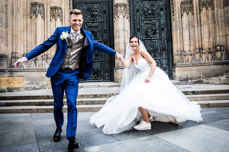 Kristyna a Viktor, Praha - Connorweddings.