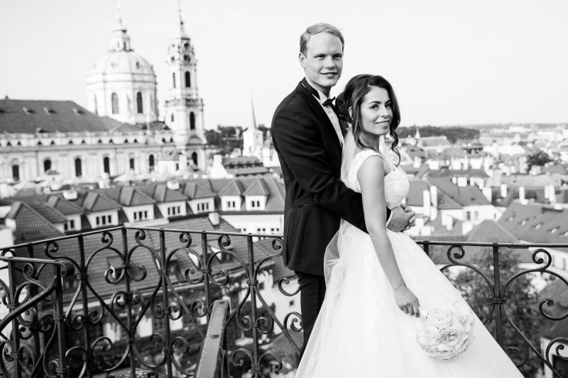 Tara a Sigbjorn, Vrtbovská zahrada, Praha - Connorweddings, wedding in Prague.